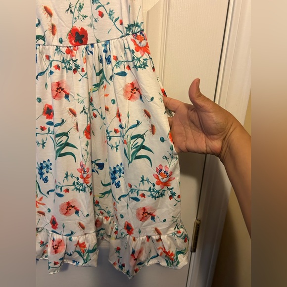 Girls👧🏼White Floral💐Summer☀️Casual Swing Dress👗Pockets Sz 8T - Picture 2 of 6
